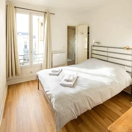 Well Located Apartment In Paris Exterior foto